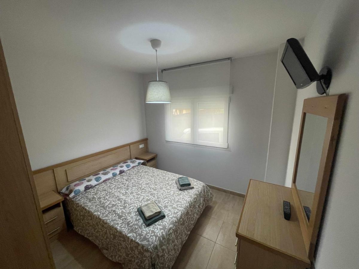 Grupo Gontad Apartamento Travesia Da Agra A Coruna Bagian luar foto